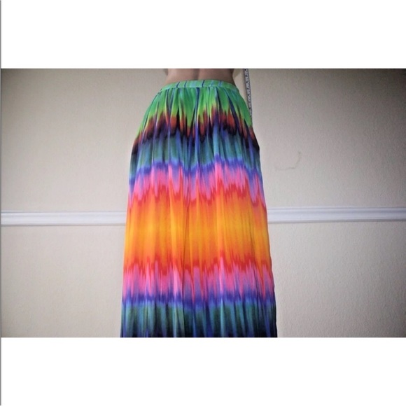 Vince Camuto Rainbow Maxi Skirt Size 0 - Picture 6 of 7
